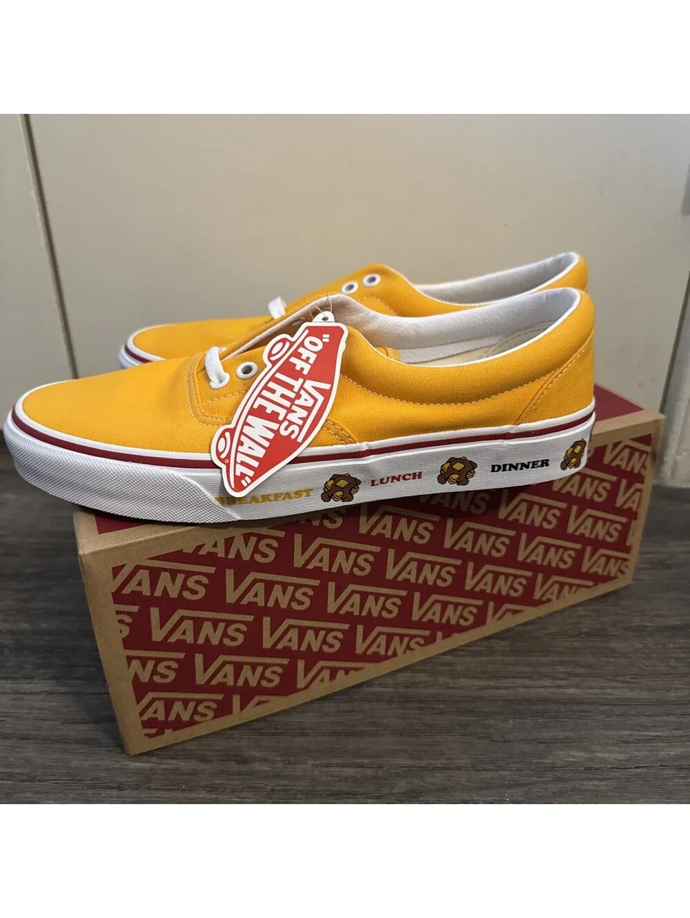 Vans Era Sidewall Print Saffron Meals Yellow VN0A54F14G1 Men 7.5 Women 9 NEW Box